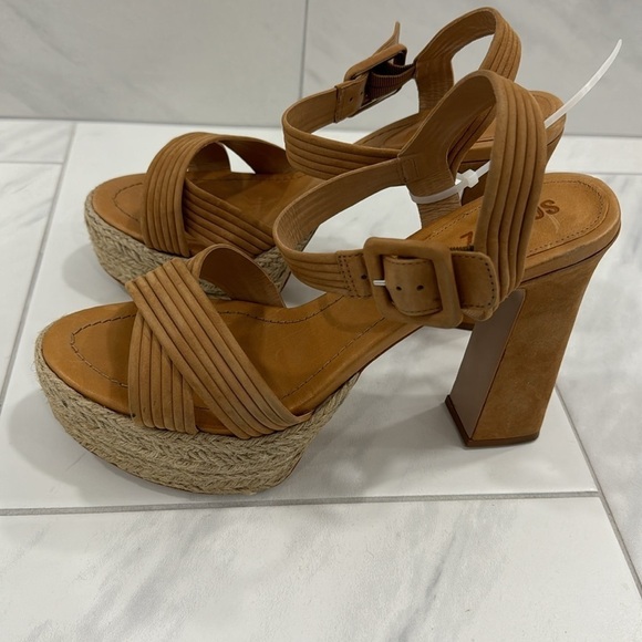 Schutz Blisse Platform Nubuck Sandal - Size 11 - Picture 4 of 14